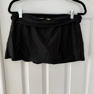 Athleta Black and Lime Swim Skirt